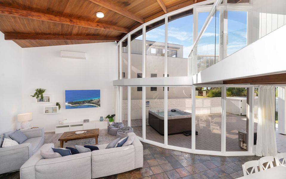 Eli104 – Ubuntu by Experience Jervis Bay