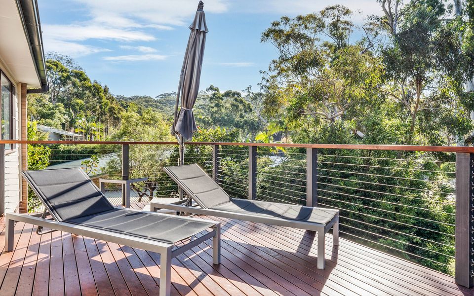 Fre72 – Fields of Green by Experience Jervis Bay