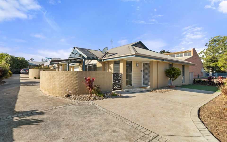 Dun1/128 – Sandy Toes by Experience Jervis Bay