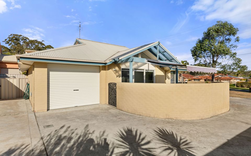 Dun1/128 – Sandy Toes by Experience Jervis Bay