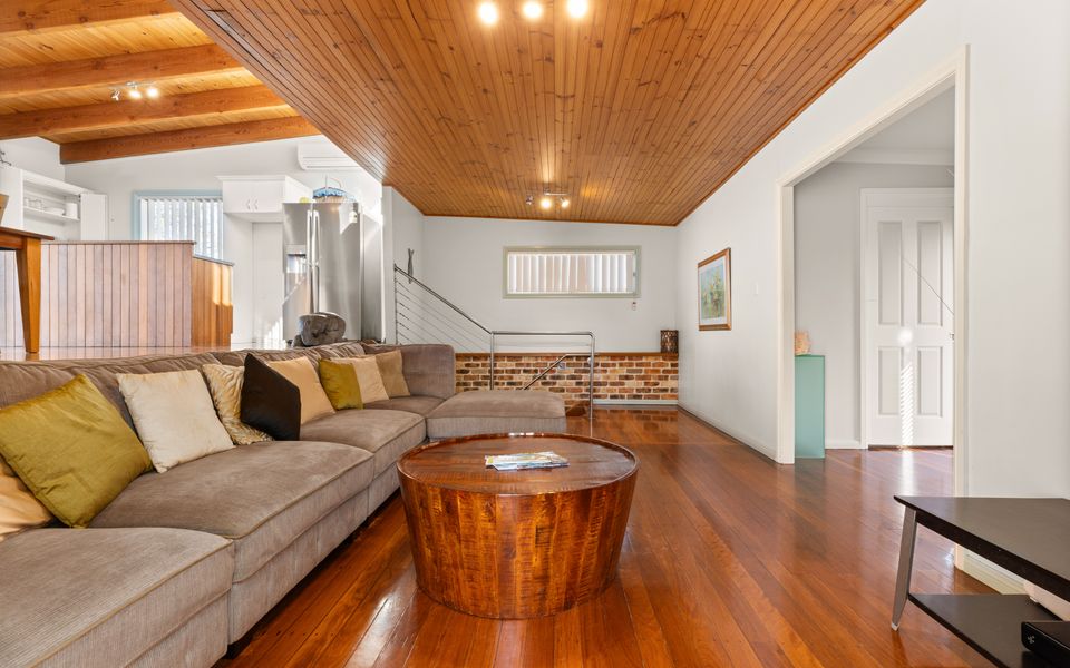 Tul10 – Absolute Blue by Experience Jervis Bay