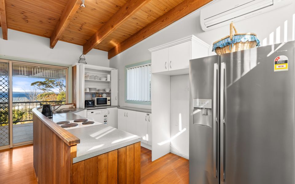 Tul10 – Absolute Blue by Experience Jervis Bay