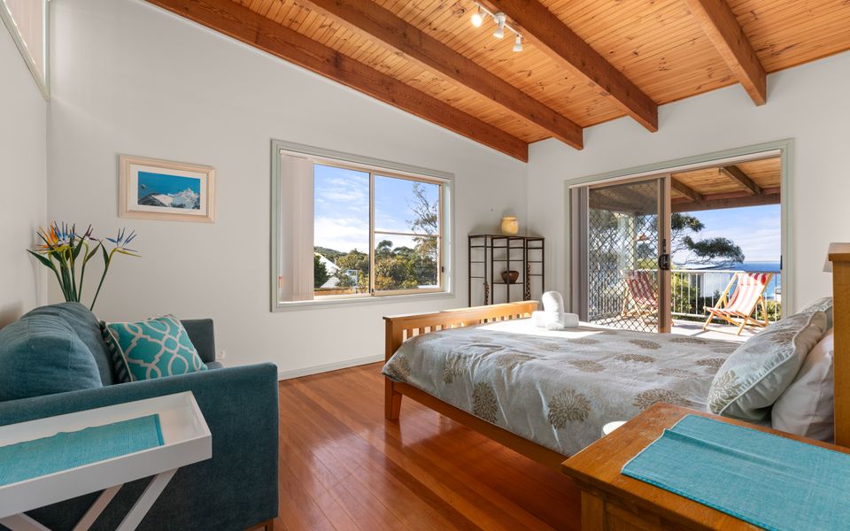 Tul10 – Absolute Blue by Experience Jervis Bay