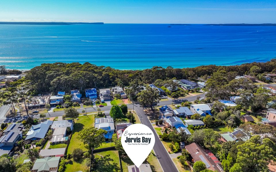 Dac36 – The White House by Experience Jervis Bay