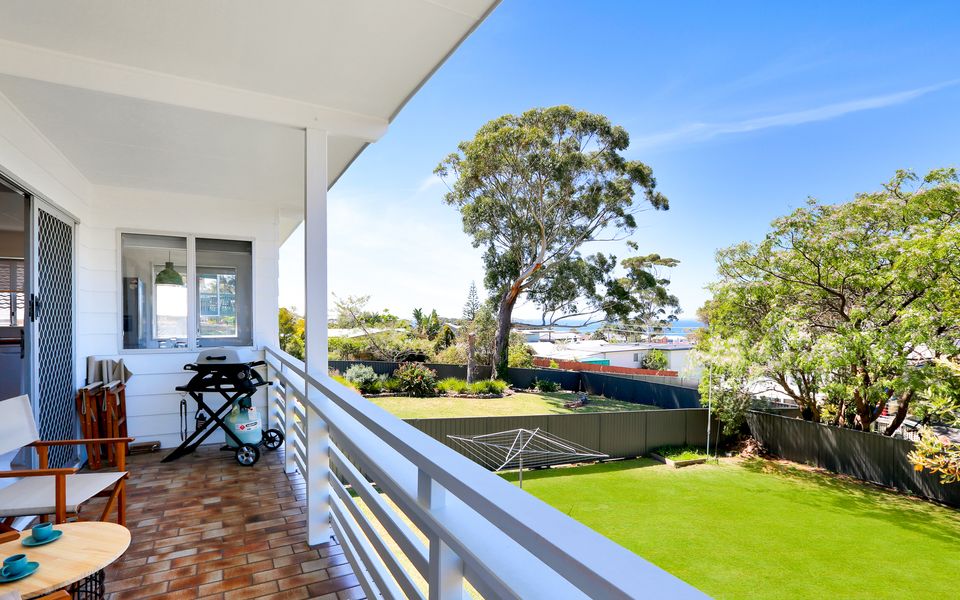 Dac36 – The White House by Experience Jervis Bay