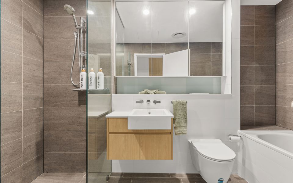 Bea202/7 – Splash by Experience Jervis Bay