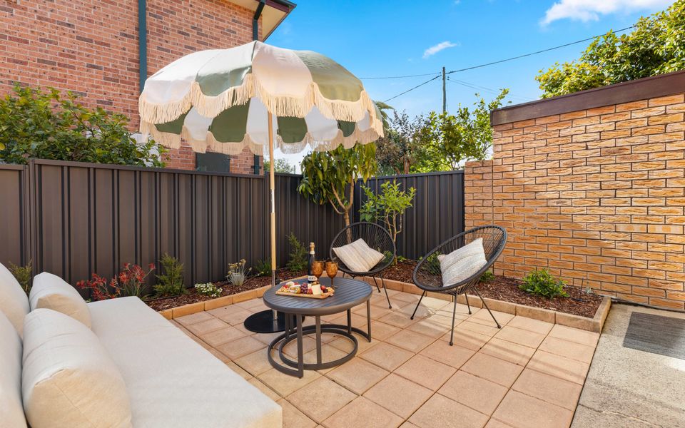 Mor1/16 – Samos by Experience Jervis Bay