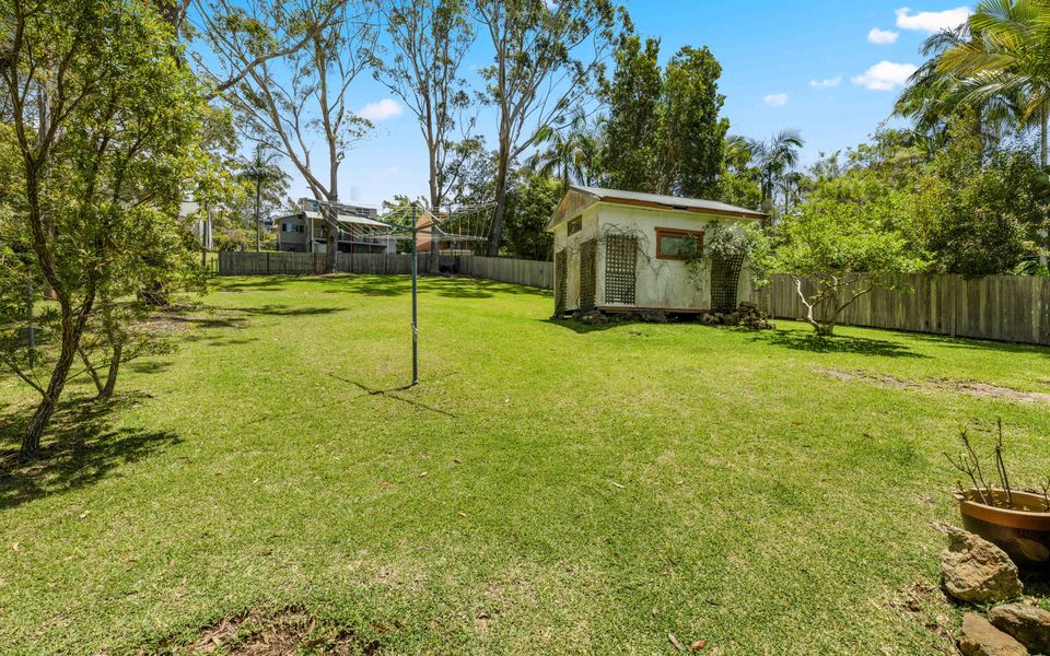 Eli405 – Rocks Place by Experience Jervis Bay