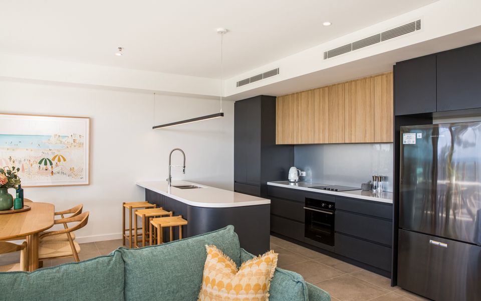 BeaG02/9 – Salty Kisses by Experience Jervis Bay