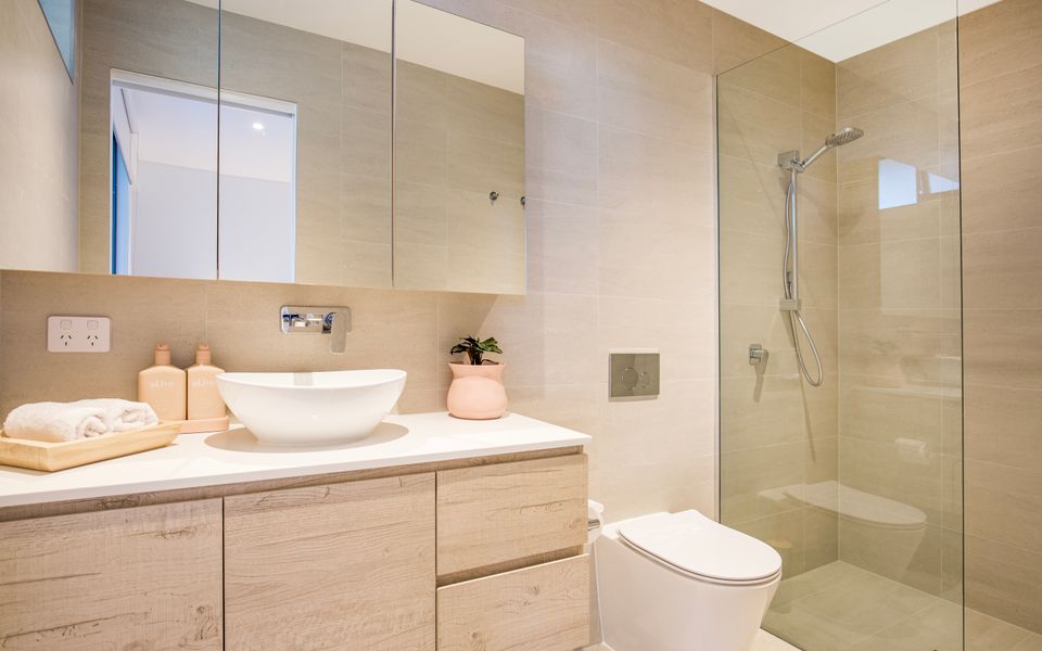 BeaG02/9 – Salty Kisses by Experience Jervis Bay