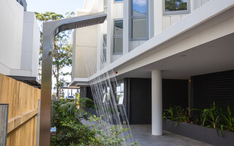 BeaG02/9 – Salty Kisses by Experience Jervis Bay