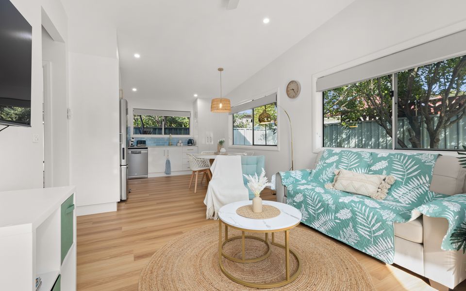 Dun79a – Blue Pearl by Experience Jervis Bay