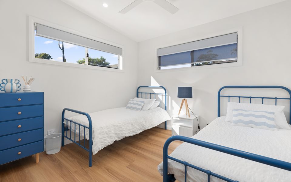 Dun79a – Blue Pearl by Experience Jervis Bay