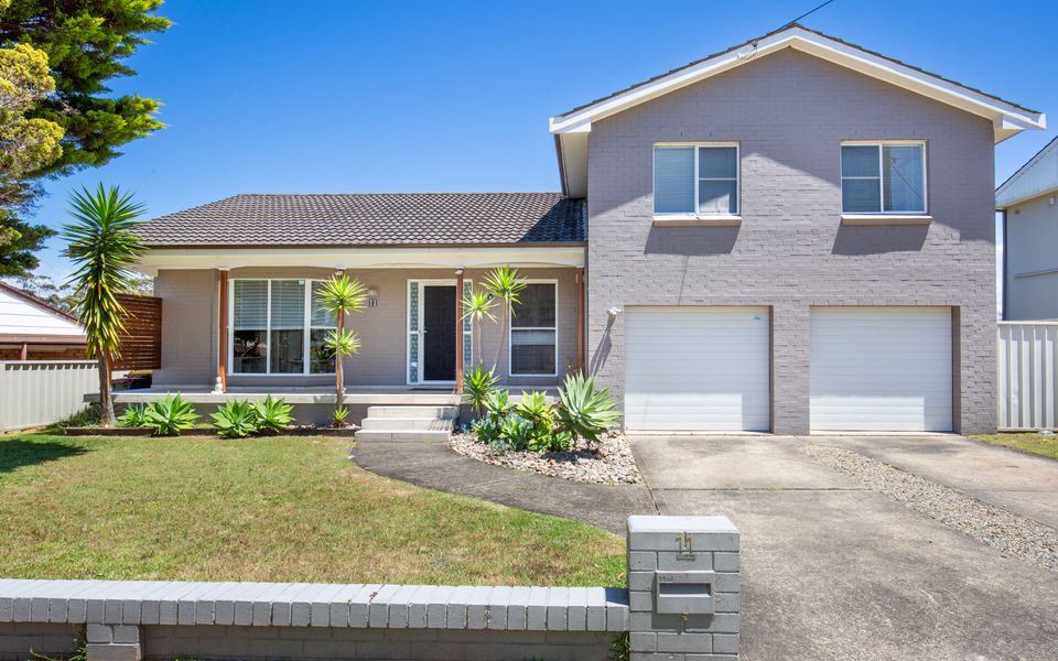 Bea11 – Salty Mermaid by Experience Jervis Bay