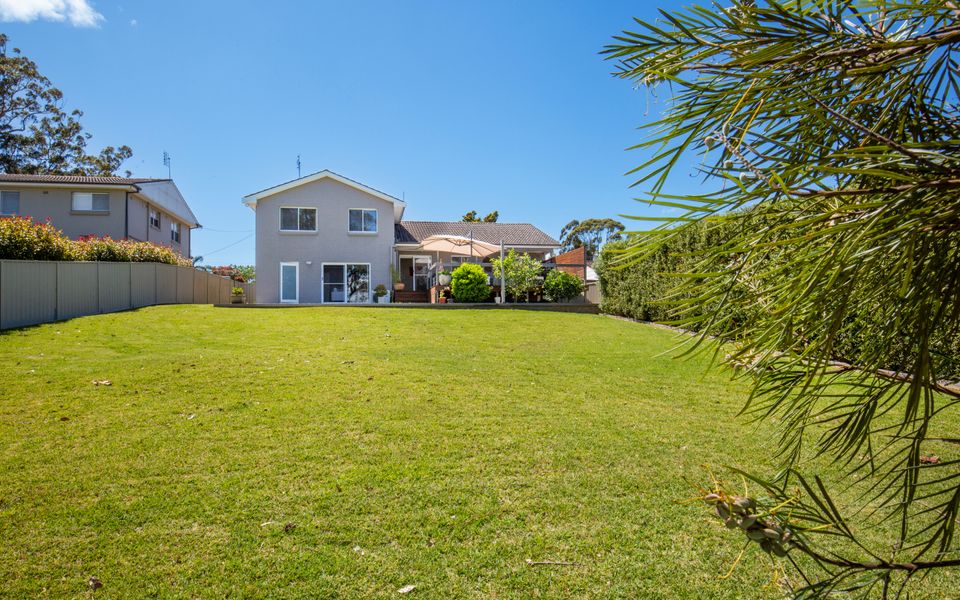 Bea11 – Salty Mermaid by Experience Jervis Bay