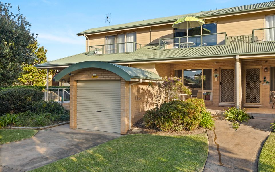 Eli2/42 – Sea Change by Experience Jervis Bay