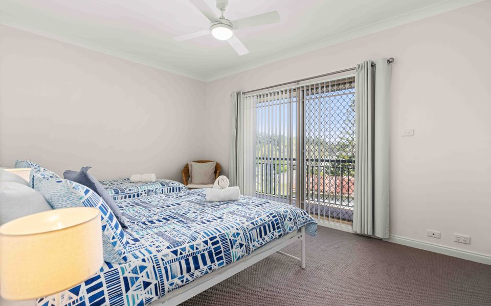 Mor3/14 – The Husky Nest by Experience Jervis Bay