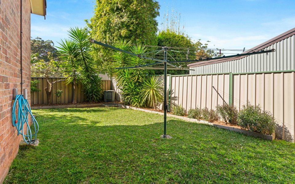 Mor3/14 – The Husky Nest by Experience Jervis Bay