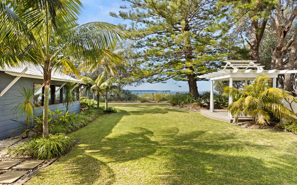 Eli66 – Bali Beach House by Experience Jervis Bay