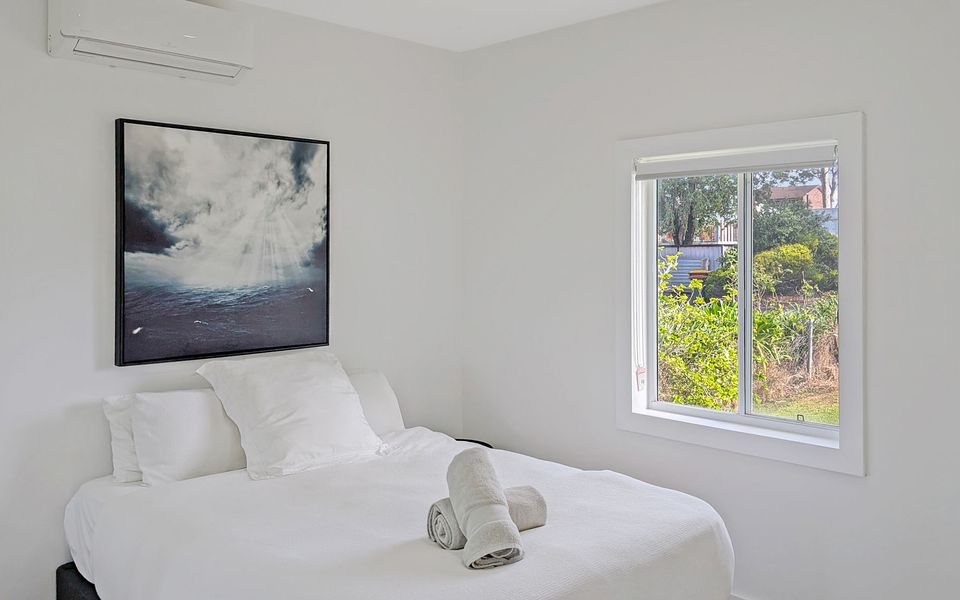 Isl12 – Billyz Basin by Experience Jervis Bay