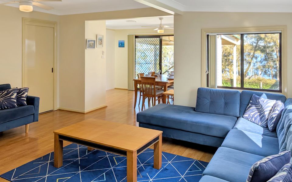 Bas64 – Chill Out @ the Basin by Experience Jervis Bay