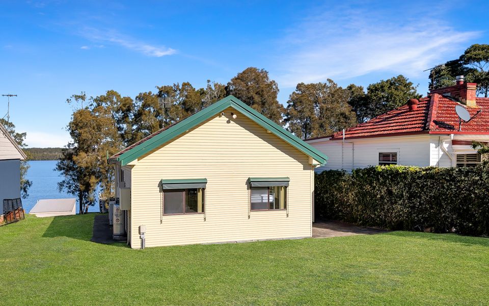 Bas64 – Chill Out @ the Basin by Experience Jervis Bay