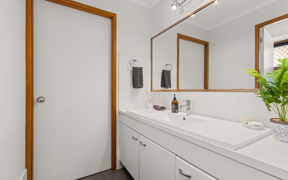 Col32 – Colloden Beach House by Experience Jervis Bay