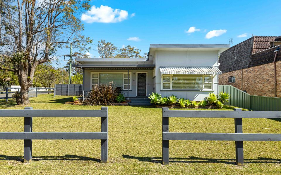 Bur63 – Huskisson Delight! by Experience Jervis Bay