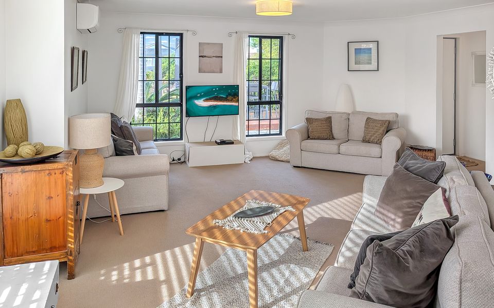 Sau21 – Milo’s @ the Bay by Experience Jervis Bay