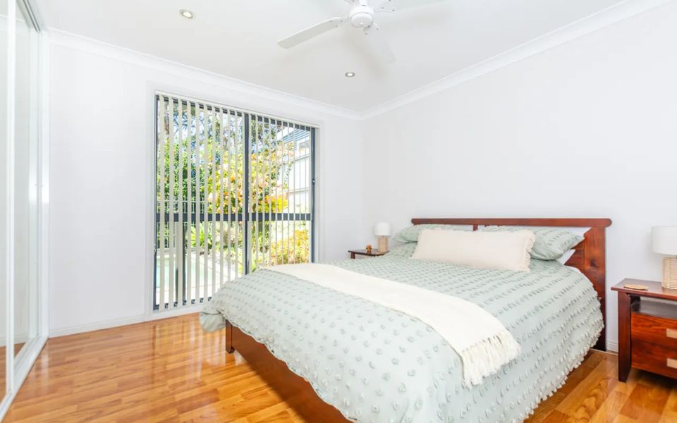 Wal42b – Poolside Oasis by Experience Jervis Bay