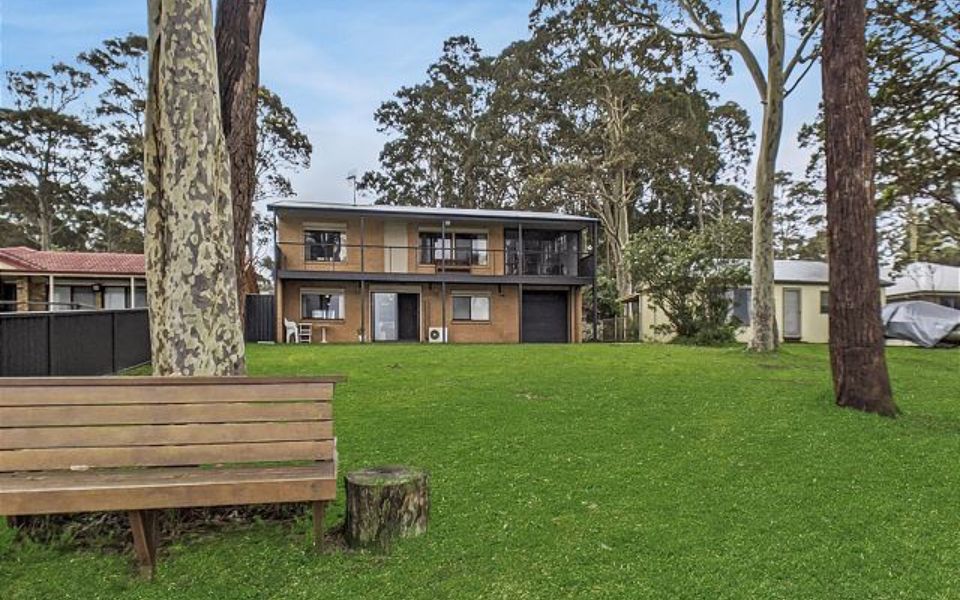 Lor26 – Sea Eagle by Experience Jervis Bay