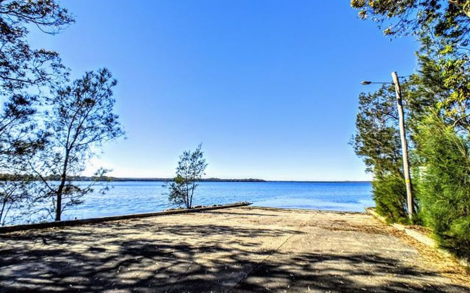 Lor26 – Sea Eagle by Experience Jervis Bay