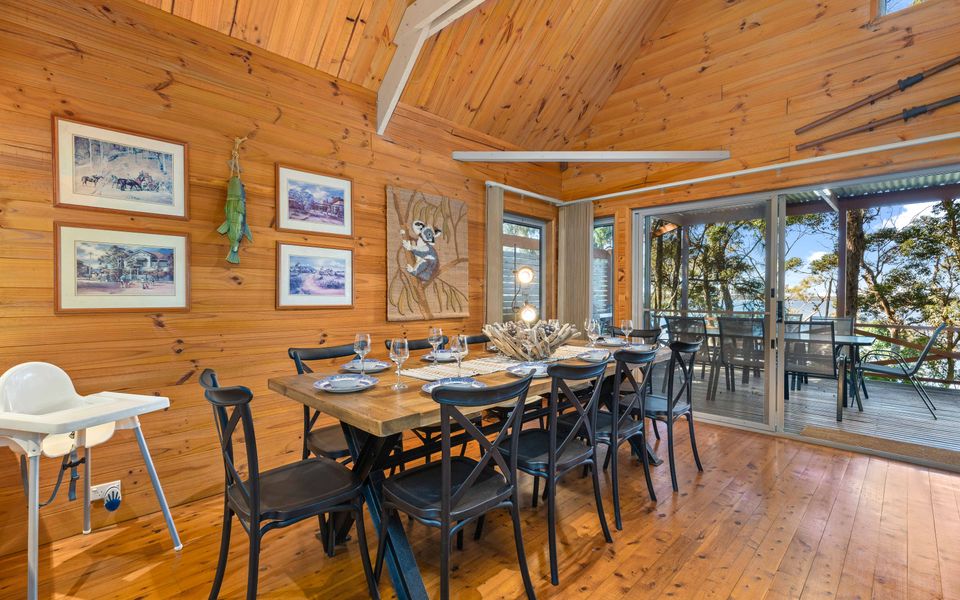 Gre140 – Halcyon on the Basin by Experience Jervis Bay