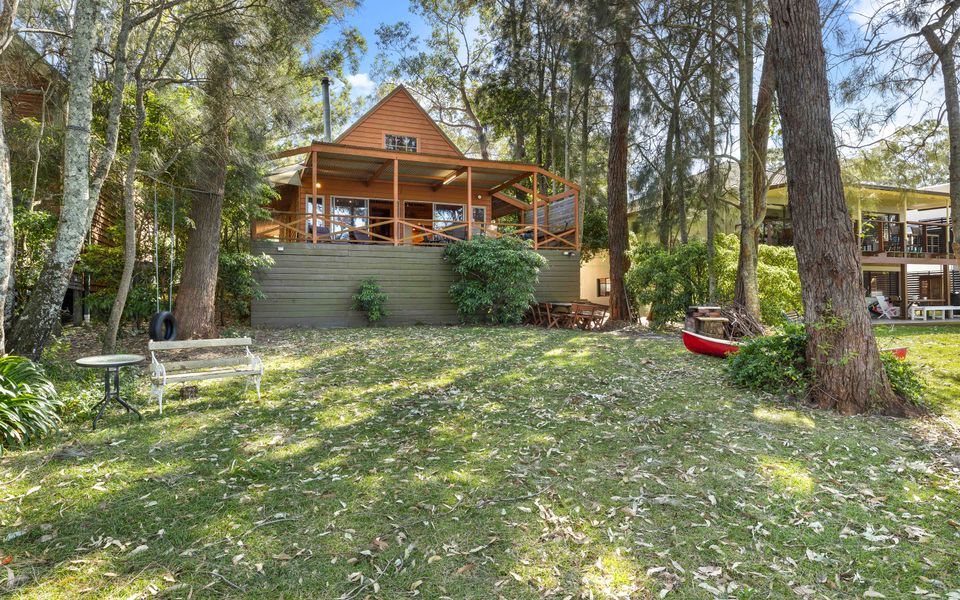 Gre140 – Halcyon on the Basin by Experience Jervis Bay