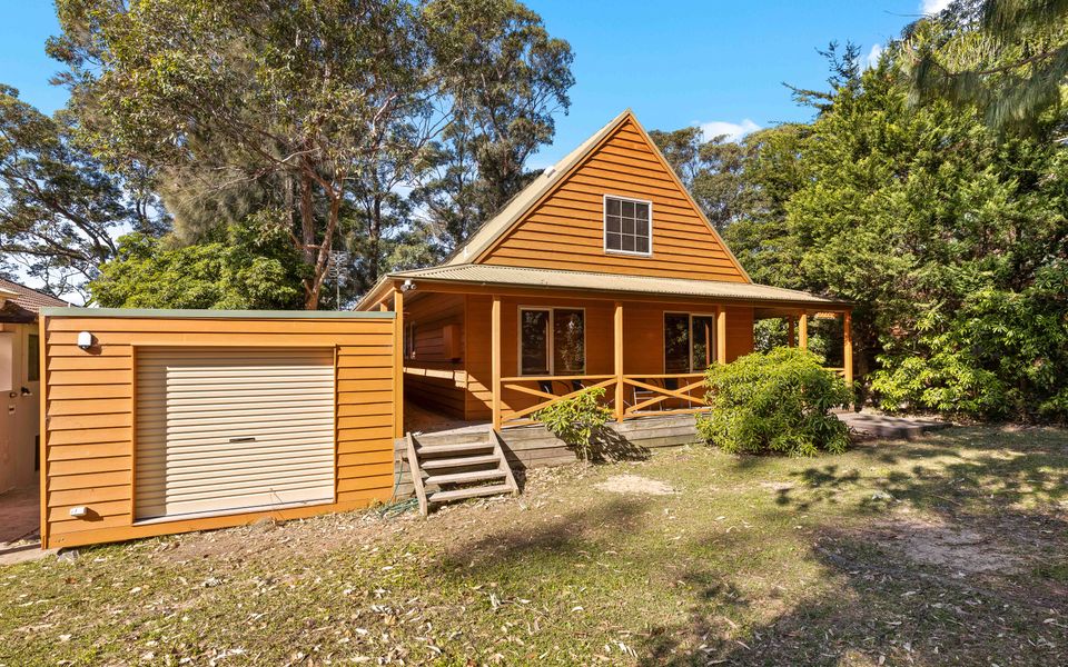 Gre140 – Halcyon on the Basin by Experience Jervis Bay