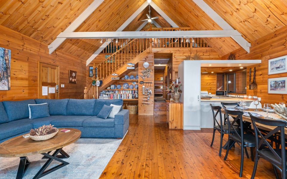 Gre140 – Halcyon on the Basin by Experience Jervis Bay