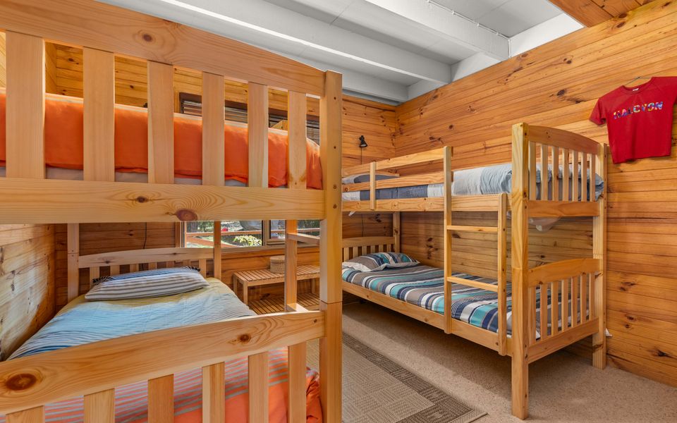 Gre140 – Halcyon on the Basin by Experience Jervis Bay