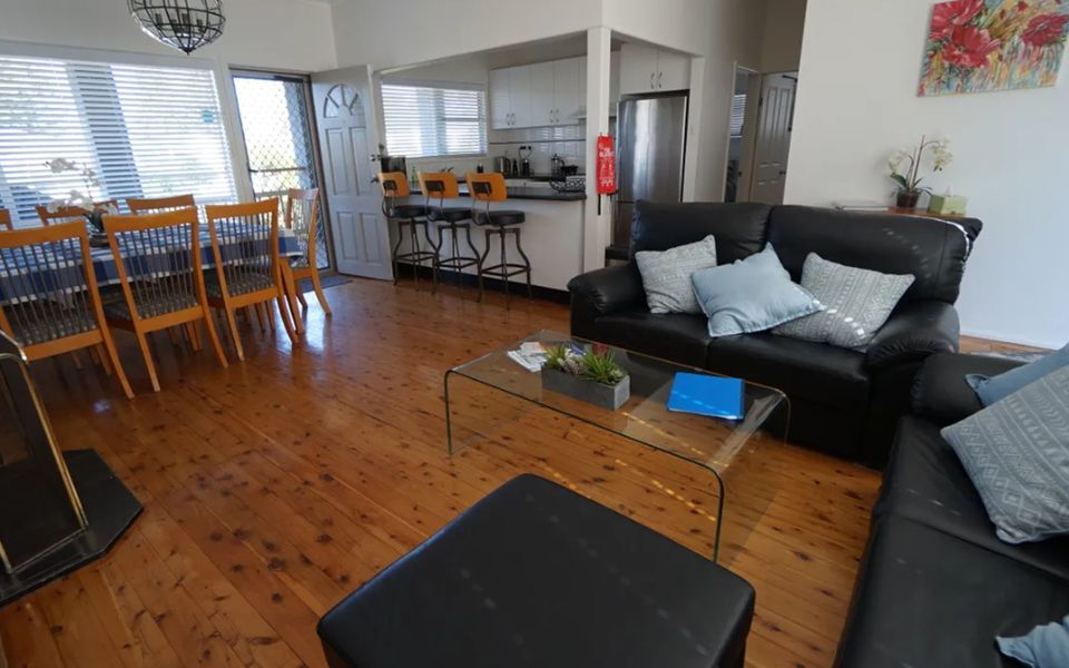 Eli39 – Jacs Joint by Experience Jervis Bay