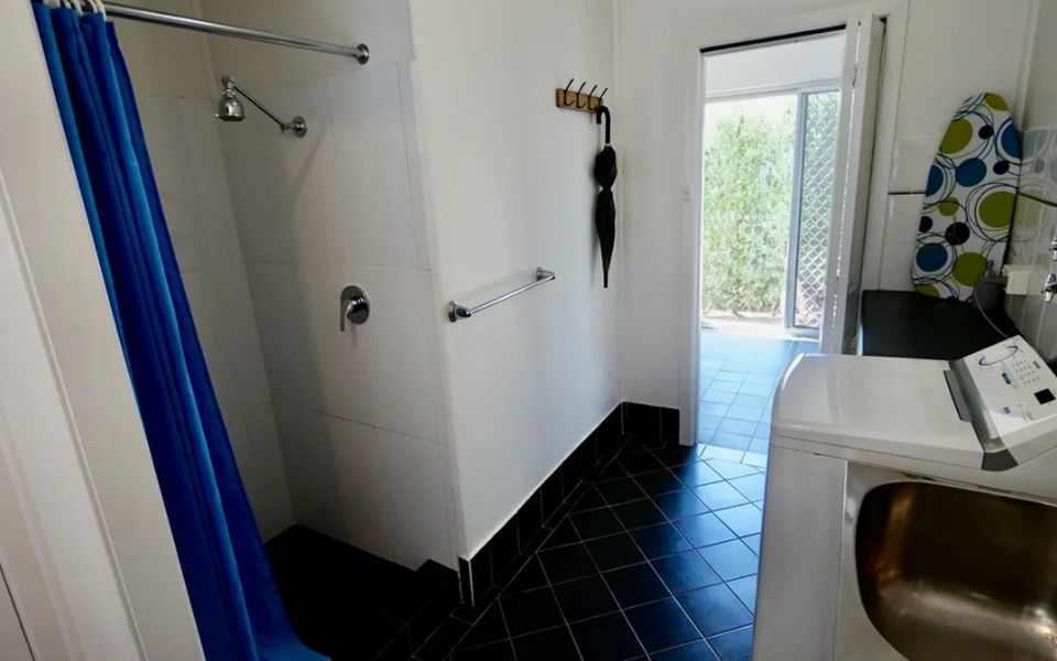 Eli39 – Jacs Joint by Experience Jervis Bay