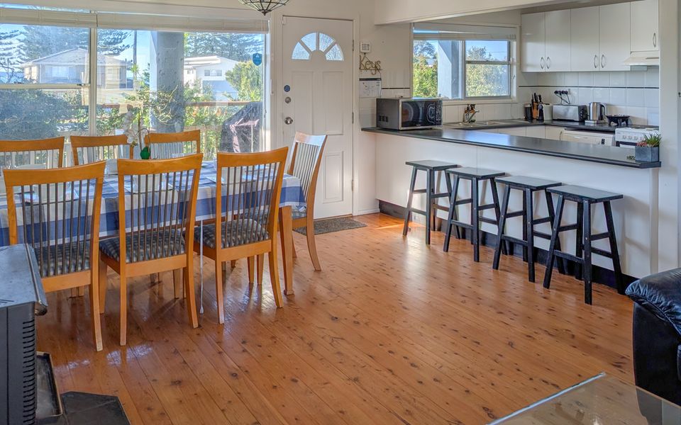 Eli39 – Jacs Joint by Experience Jervis Bay