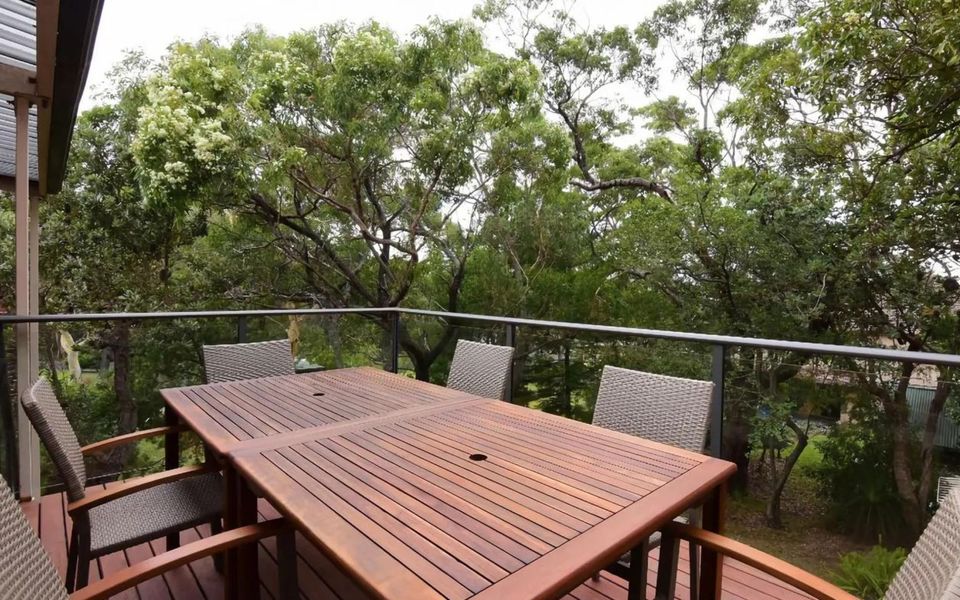 Ros10 – All Decked Out @ Hyams Beach by Experience Jervis