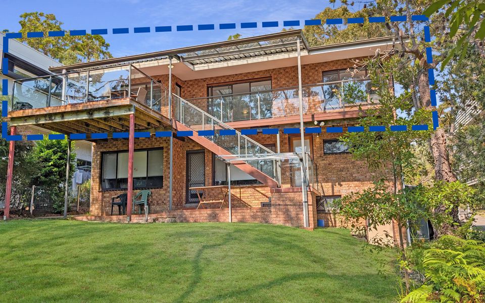 Ros10 – All Decked Out @ Hyams Beach by Experience Jervis