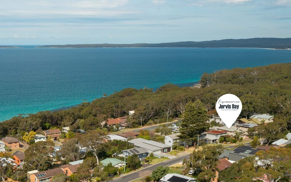 Dac68 – Seaglass Jervis Bay by Experience Jervis Bay