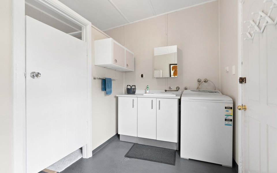 Bow4 – Jack’s Beach Shack by Experience Jervis Bay