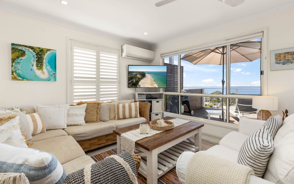 Tow26 – The Address by Experience Jervis Bay