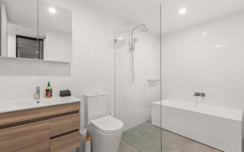 FegBG02/15 – Tranquil Tides by Experience Jervis Bay