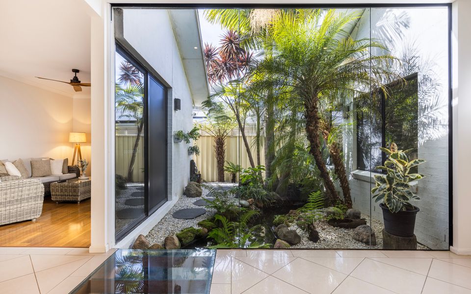 Ans138 – The Atrium by Experience Jervis Bay