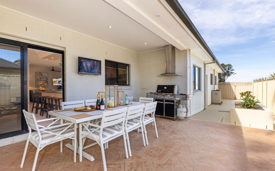 Ans138 – The Atrium by Experience Jervis Bay