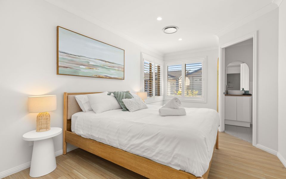 Cur3/50 – Pipis Huskisson by Experience Jervis Bay