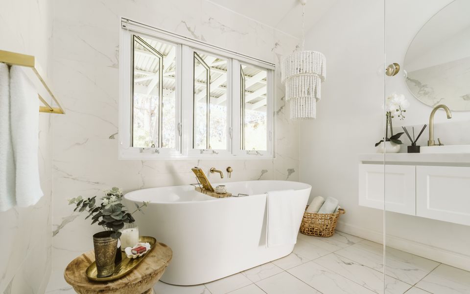 Cal18 – Luna by Experience Jervis Bay